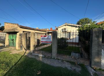 Casa de 5 ambientes, Almirante Brown · Casa en Venta en Excelente Ubicacion! a 300 m de Av Tomas Espora