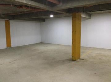 Garage · 10m² · 1 Cochera · Cochera Cubierta Banfield Oeste, Av H. Yrigoyen y Larroque