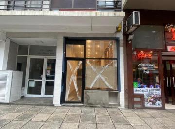 Local comercial · 60m² · Local en Venta - Plaza Colon