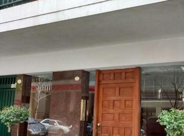 Departamento · 180m² · 4 Ambientes · 1 Cochera · Departamento - Belgrano