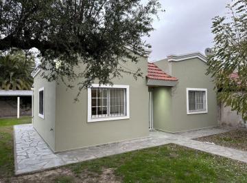 Casa de 4 ambientes, Ranchos · Casa de 64 m². Calle Ramon Seijas. Ranchos. General Paz.