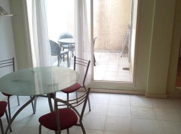 Departamento · 27m² · 2 Ambientes · Alquiler 2 Amb con Patio de 8 m² y Terraza
