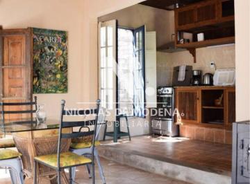 Foto1 · Hermosa Casa en Venta en Manantiales