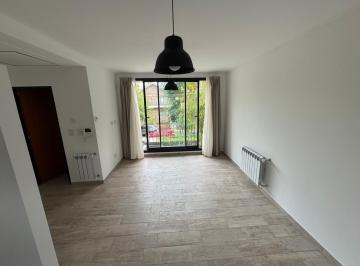 Departamento · 60m² · 3 Ambientes · 1 Cochera · 467 Entre 21 y Belgrano
