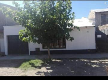 Casa de 7 ambientes, Rodeo de la Cruz · Casa en Venta