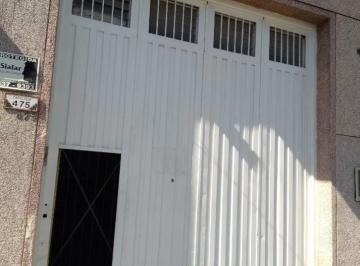 Local comercial · 300m² · 1 Cochera · Alquiler de Galpon a Pocas Cuadras de La Av General Paz en Lomas del Mirador