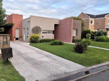 Casa · 110m² · 4 Ambientes · Casa en Venta en El Recodo, Pilar, G. B. a. Zona Norte
