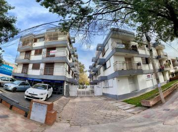 Departamento · 40m² · 4 Ambientes · Villa Cabrera - Av Caraffa 1927 - Cochera, un Dorm, Dos Balcones
