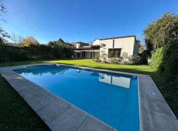 Casa de 6 ambientes, Pilar · Casa, Alquiler Anual, 3 Dorm. Mas Dependencia, Saint Matthews, Pilar