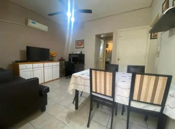 Departamento de 3 ambientes, Balvanera · Departamento 3 Amb Al Frente con Balcon - Zona Balvanera