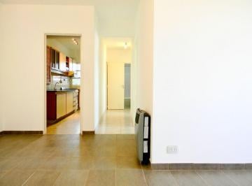 Departamento · 68m² · 5 Ambientes · Villa Celina, Excelente 5 Ambientes a Nuevo.