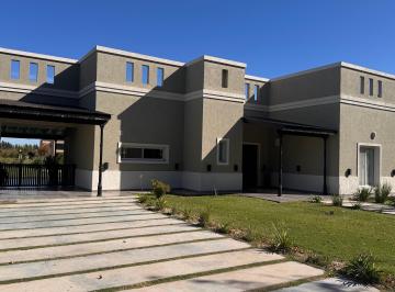 Casa de 4 ambientes, Ezeiza · Casa 4 Ambientes en Venta. Fincas del Alba