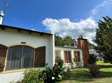 Quinta vacacional · 125000m² · 5 Ambientes · 2 Cocheras · Quinta - Saladillo