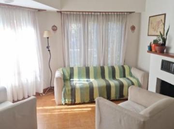 Imagen1 · Chalet con Parque 5 Ambientes y Garage Doble