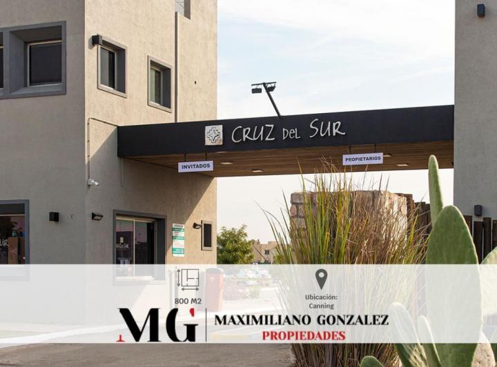 Terreno · 860m²