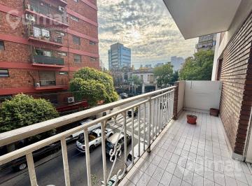 Departamento · 77m² · 4 Ambientes · 85 m² - 4 Amb. C/ 2 Balc en Esquina - Muy Luminoso