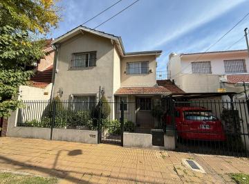 Casa de 4 ambientes, San Isidro · Casa en Venta en San Isidro - Tiradentes 762