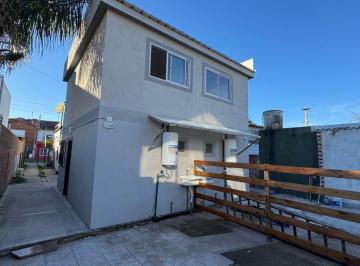 Casa · 65m² · 2 Dormitorios · Alquiler Duplex 3 Amb Paso del Rey Centro