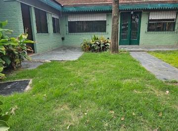 Casa · 64m² · 2 Ambientes · 2 Cocheras · Casa 2 Ambientes Castelar Sur