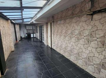 PH de 4 ambientes, La Matanza · PH en Venta de 3 Dorm. C/ Cochera en Tapiales