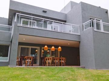 Casa de 5 ambientes, Costa Esmeralda · Casa en Venta Costa Esmeralda. 4 Dorm.