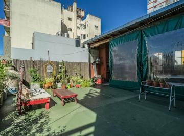 PH · 112m² · 3 Ambientes · PH con Terraza. Quincho con Parrilla. 3 Amb. Muy Luminoso