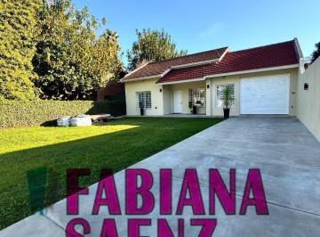 Casa · 169m² · 3 Ambientes · 1 Cochera · Moderna Casa a La Venta Monte Grande