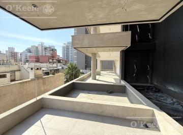 Departamento · 219m² · 4 Ambientes · Semipiso de 4 Ambientes en Venta de Gran Calidad - Quilmes Centro