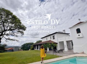 Casa · 3000m² · 6 Ambientes · 2 Cocheras · Casa en Santa María de La Aguada