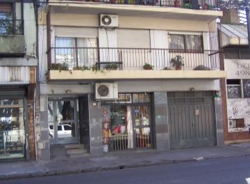 Departamento de 2 ambientes, Almagro · Almagro 2 Amb Cocina Separada, Baño Completo Lateral Luminoso