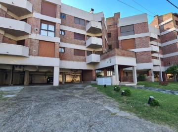 Departamento · 45m² · 2 Ambientes · Alquiler Dpto 2 Amb. Pinamar a 50 m del Mar - Febrero