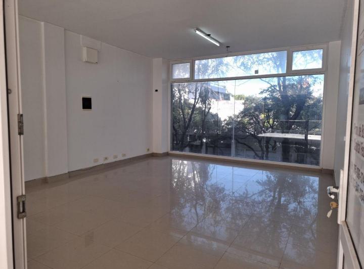 Local comercial · 25m²