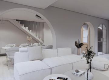 Casa · 223m² · 7 Ambientes · Venta Casa Tres Dormi con Patio Quincho Pileta en Lourdes