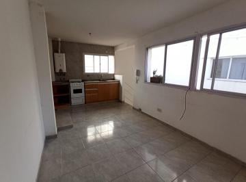 Departamento · 39m² · 2 Ambientes · Departamento de Pasillo en Venta un Dormitorio Cochabamba y Necochea Rosario Apto Credito