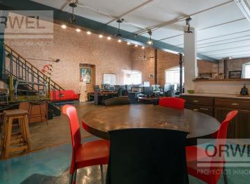 Oficina comercial · 200m² · 3 Ambientes · 1 Cochera · Espectacular Oficina en Loft de Darwin con Cochera. Mucha Onda!