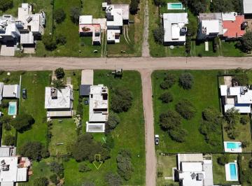 Terreno · 476m² · Terreno Lote en Venta en Villa Catalina Cerca de Ingreso