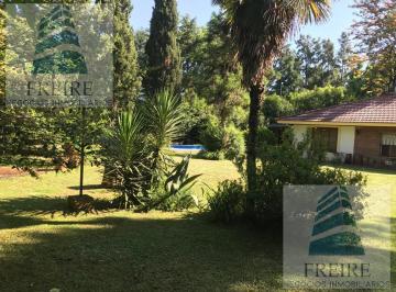 Casa · 230m² · 5 Ambientes · 3 Cocheras · Venta Casa 4 Ambientes con Parque y Pileta | Villa Astolfi, Pilar