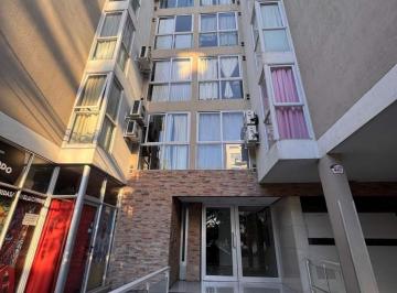Foto · Alta Cordoba, 1 Dormitorio con Patio, Cocina Separada - a m de La Plaza