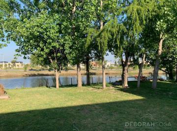 Casa · 153m² · 4 Ambientes · 1 Cochera · Casa en Alquiler Anual 4 Ambientes - El Cantón Zona Norte Belen de Escobar