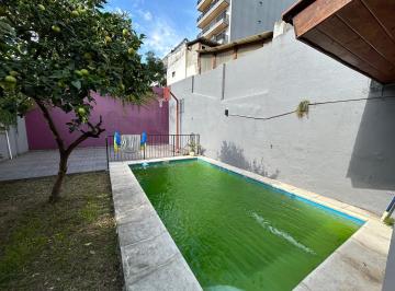 Casa · 250m² · 4 Ambientes · 1 Cochera · Casa 5 Amb. Quincho y Pileta + Cochera Cubierta.