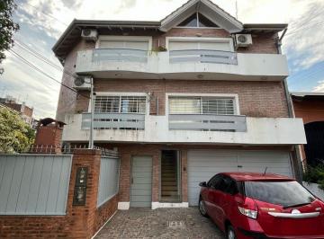YAR-YAR-26726_2 · Casa 4 Ambientes. | San Martin Boulevard 2695