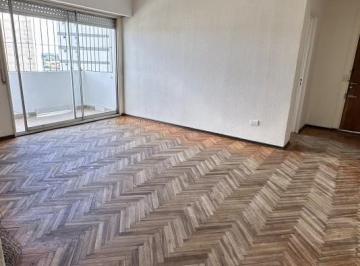 Departamento · 70m² · 3 Ambientes · Departamento 3 Ambientes C/ Balcon