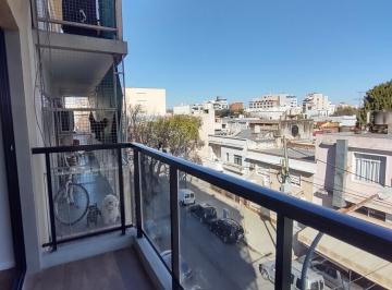 Departamento · 30m² · 1 Ambiente · Excelente Monoambiente Muy Luminoso - Flores