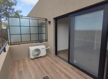 Oficina comercial · 40m² · 2 Ambientes · 1 Cochera · Oficina en Alquiler en Río Luján, Los Cardales