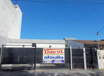 Casa de 4 ambientes, La Matanza · Amplia Casa 4 Amb. C/ Cochera
