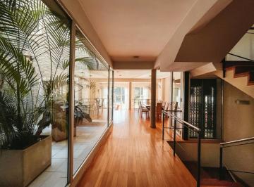 Casa · 600m² · 7 Ambientes · 5 Cocheras · Casa de 7 Ambientes con Pileta en Alquiler - Bajo Belgrano / Belgrano Chico