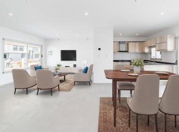 Casa · 180m² · 4 Ambientes · 2 Cocheras · Dúplex en Construcción El Mas Grande! Entrega Noviembre 2025