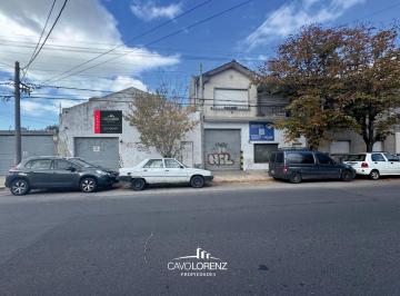 Depósito de 3 ambientes, Mar del Plata · La Pampa 1968 - Dos Depósitos a La Calle + Vivienda 3 Amb. en Planta Alta