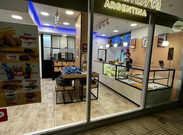 Local comercial · 62m² · 1 Ambiente · Local en Monte Castro