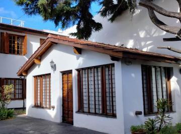 Casa de 6 ambientes, Mar del Plata · Zona Aldrey - Gran Chalet de 4 Amb, Lugar Para 3 Autos + Casa de 2 Amb Al Frente